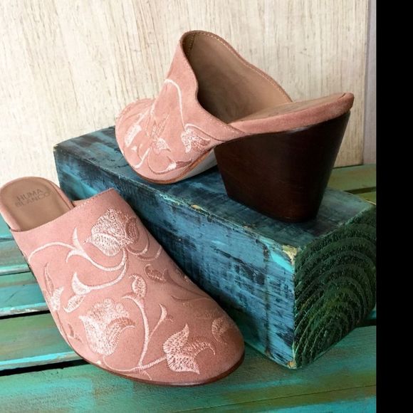 Anthropologie nude Suede Embroider Floral Slides - Picture 2 of 5